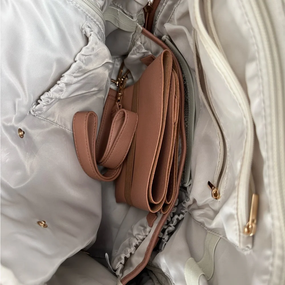 Ayla & Co Stylish Tan Baby Bag (Large 15x13x6) - Picture 10 of 10